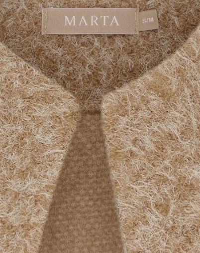 Marta du Chateau - MDCcapella Strikvest - Camello4